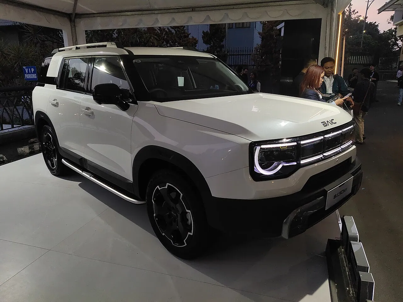 BAIC BJ30e, avant 3/4