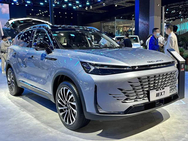BAIC X7