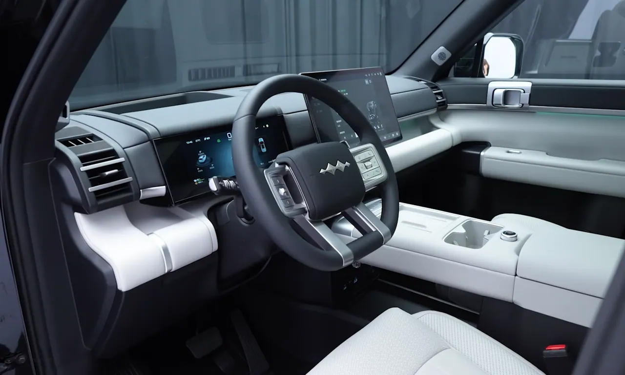 BYD Ti 7 PHEV, intérieur