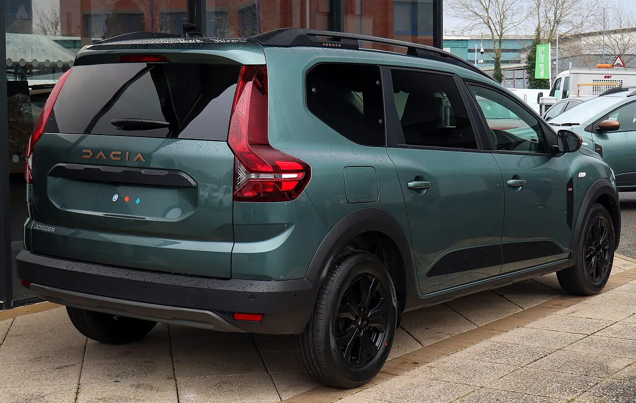Dacia Jogger, arrière 3/4