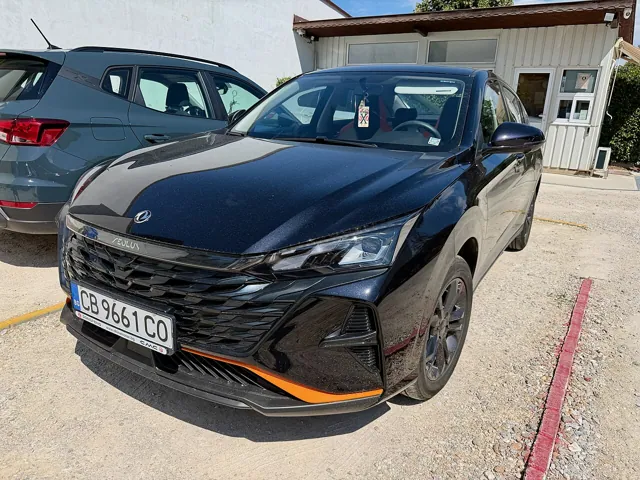 Dongfeng Shine