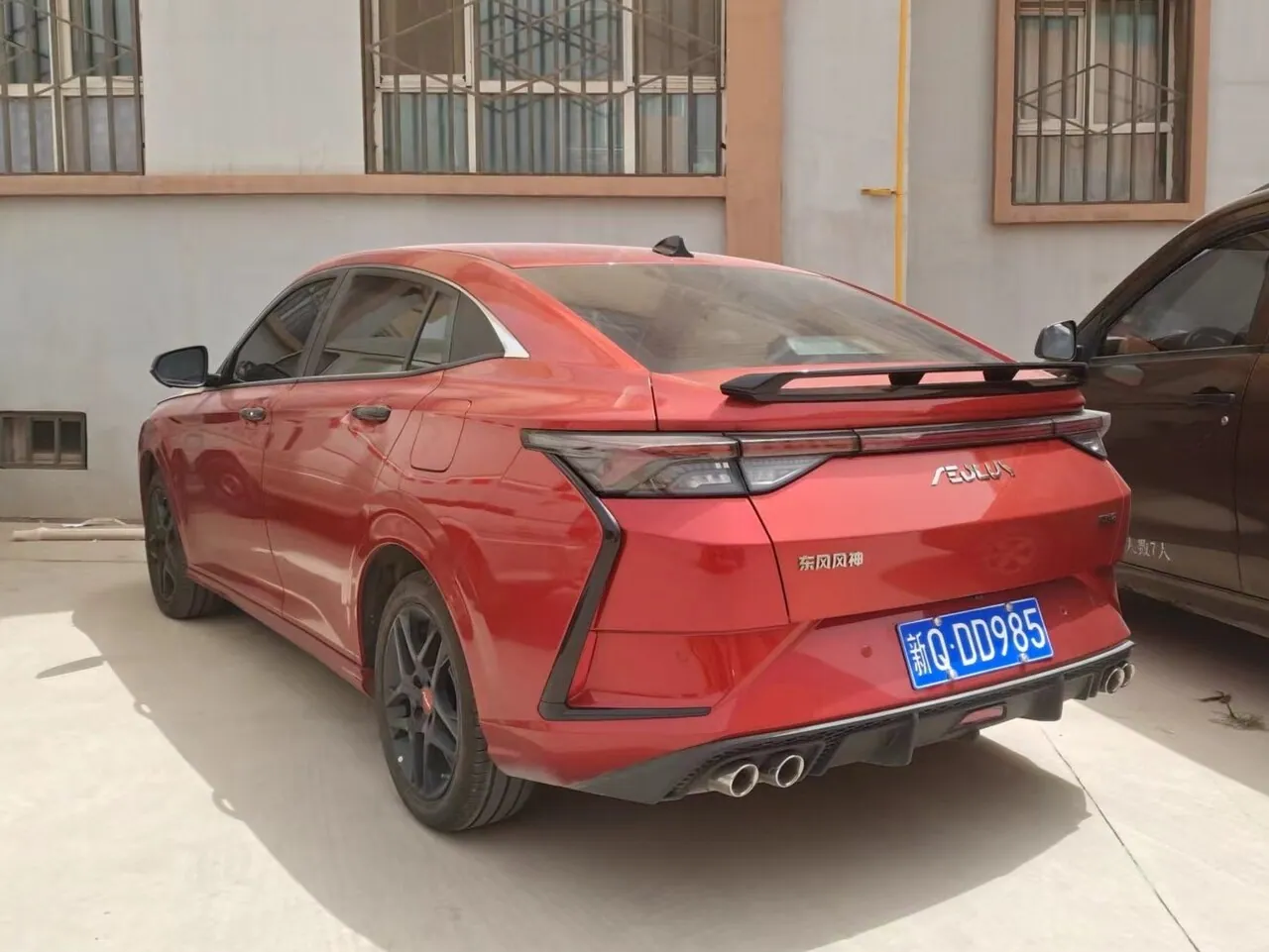 Dongfeng Shine, arrière 3/4
