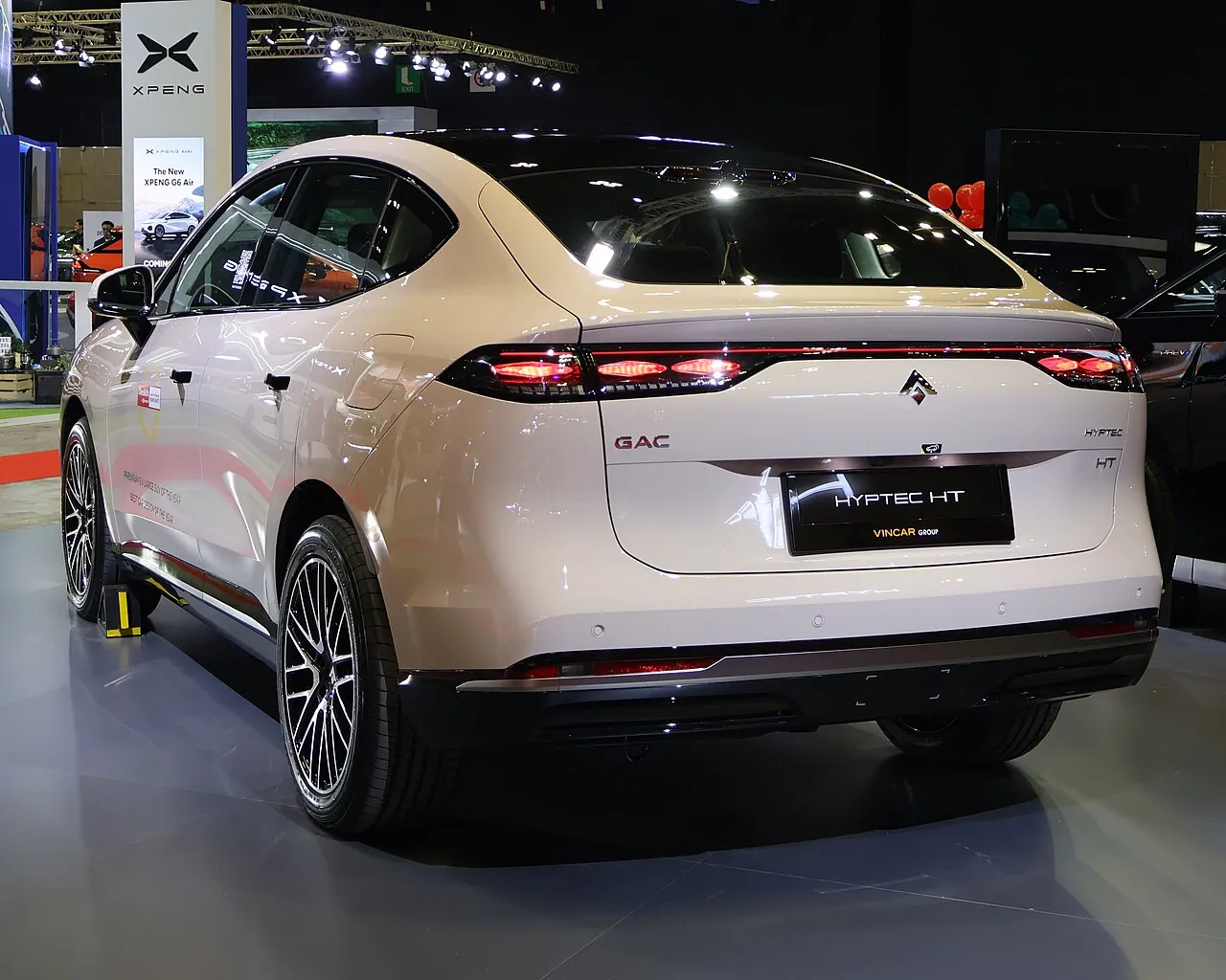 HYPTEC HT, arrière 3/4