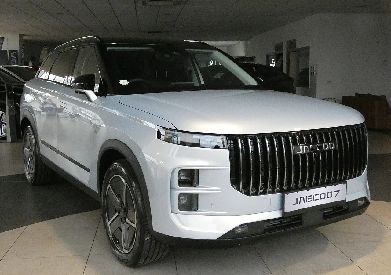 Jaecoo J7, avant