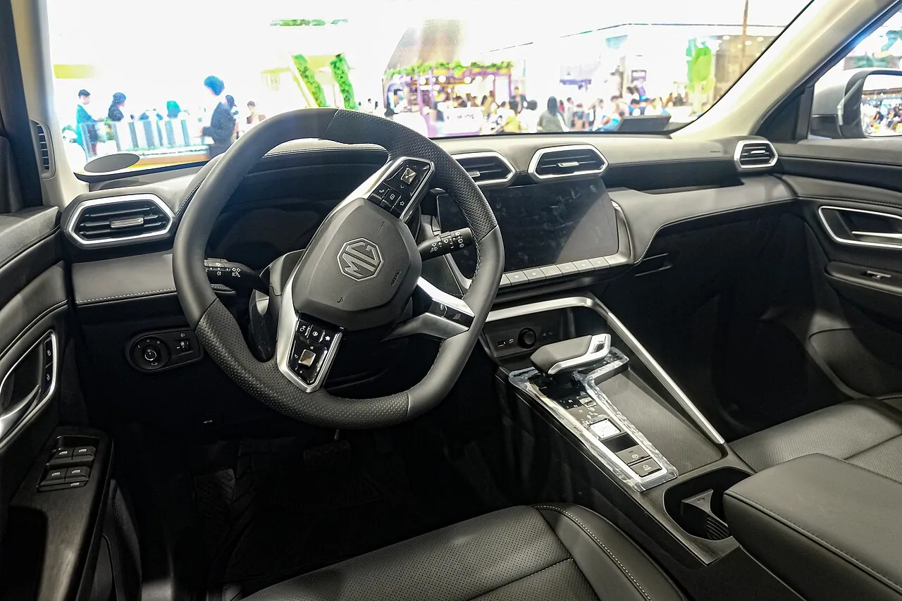 MG ZS Hybrid+, intérieur