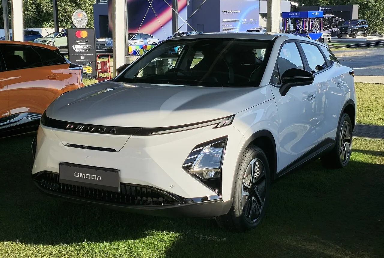 Omoda E5, extérieur
