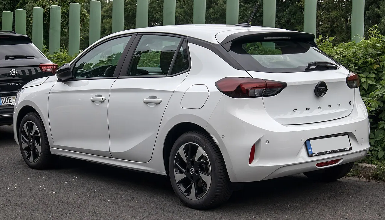 Opel Corsa, arrière 3/4
