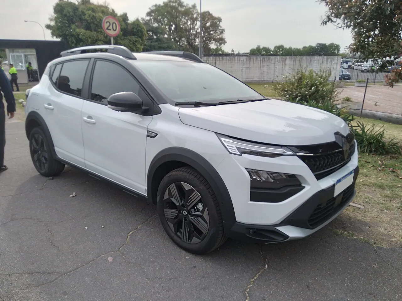 Renault Kardian, avant 3/4